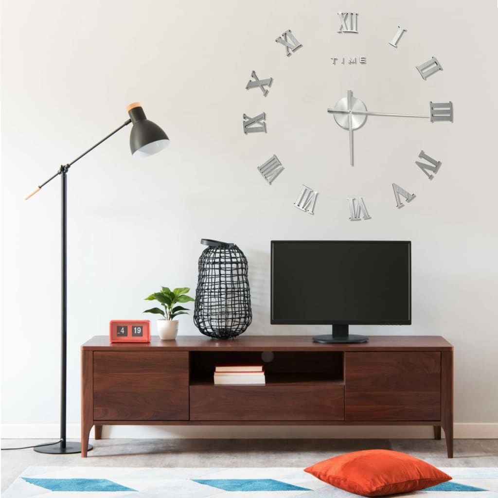 Horloge Murale en Chiffres Romains Design-Argent-La-Fabrique-Industrielle