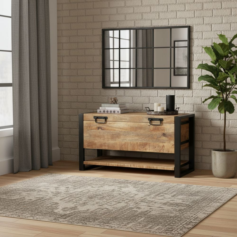 Coffre Ancien en Bois de Manguier Brut