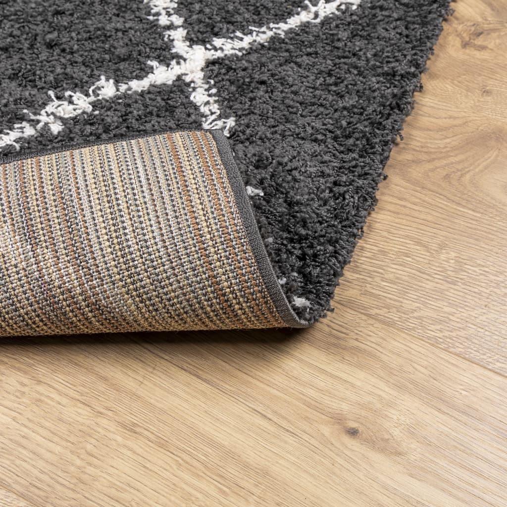 Tapis Shaggy À Poils Longs Moderne Noir Et Crème-La-Fabrique-Industrielle